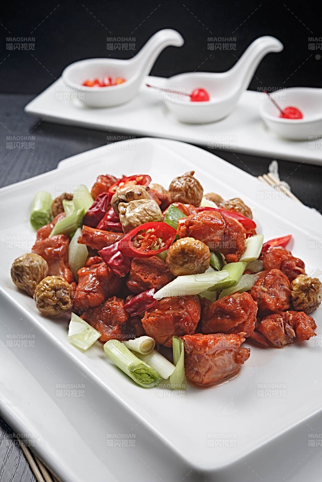 葱爆无花果炒兔丁