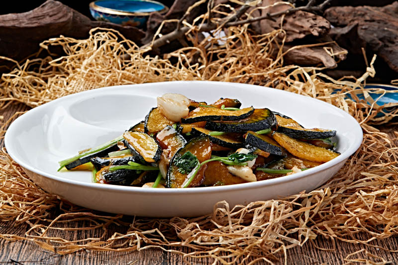 蒜香清炒小南瓜片