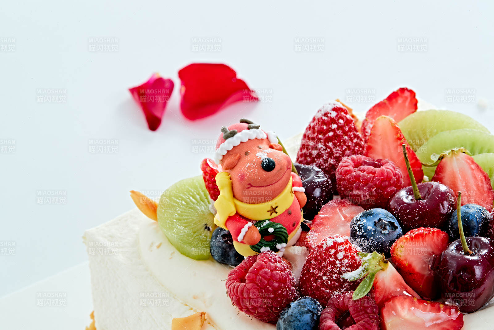 鮮果乳脂奶油芒果夾心奶酪蛋糕