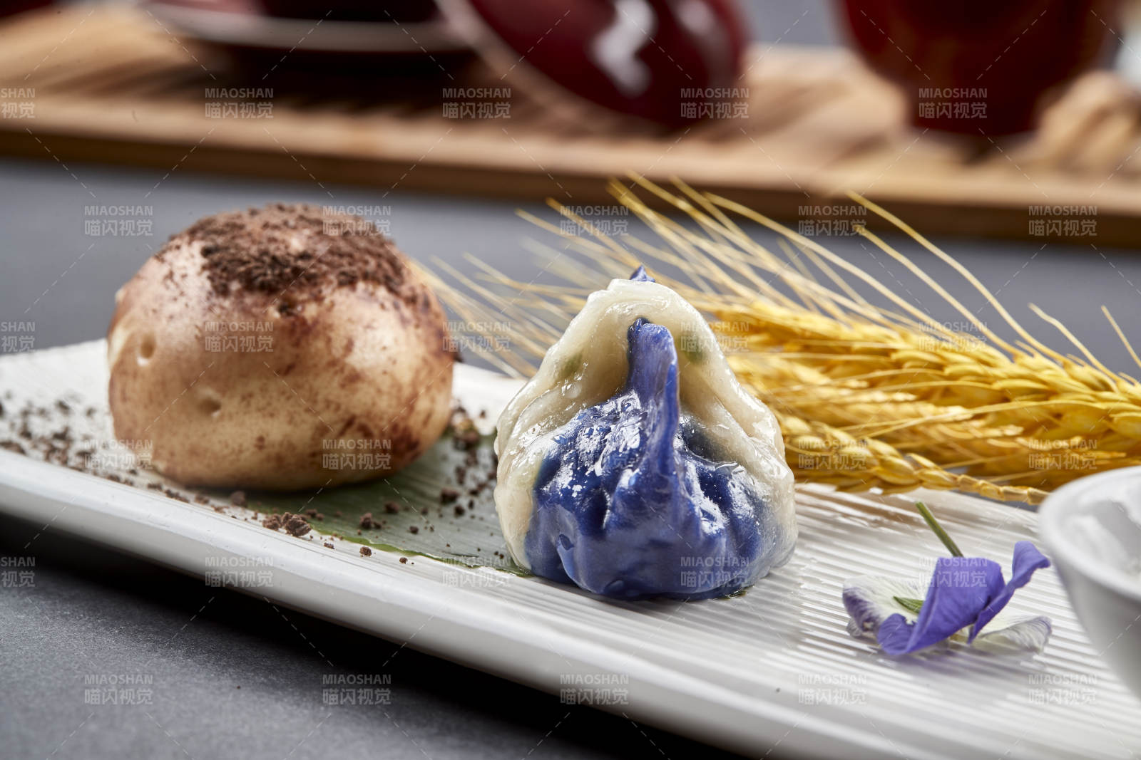 雜糧土豆包配彩色蒸餃