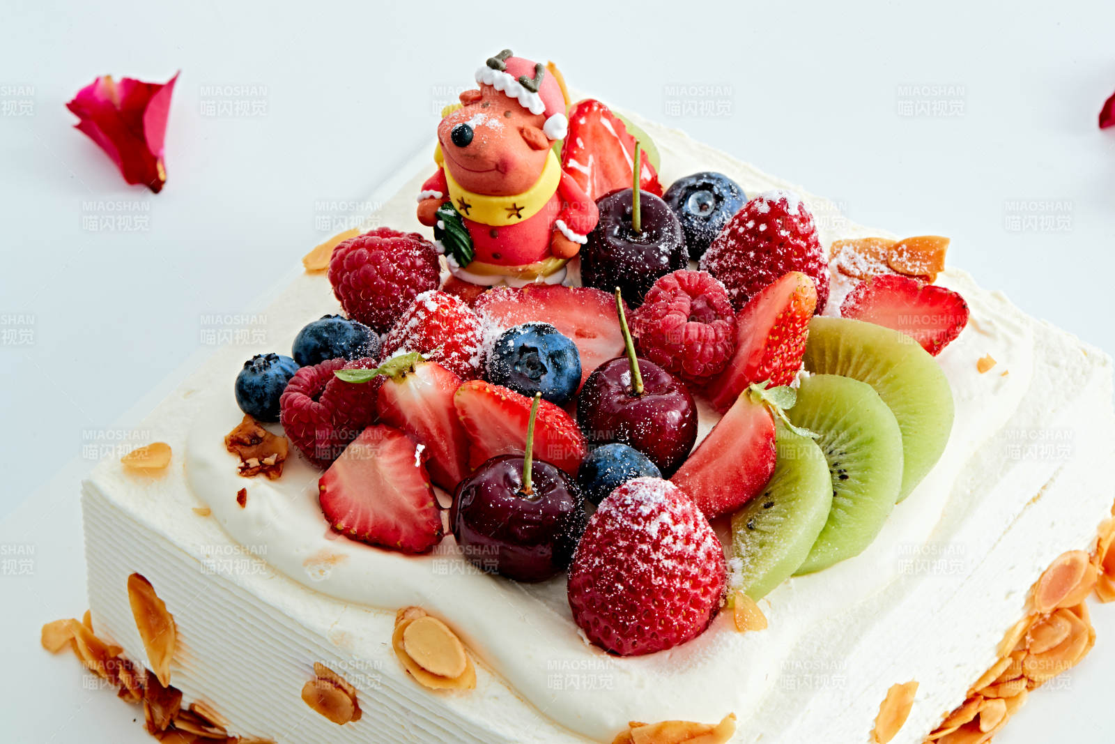 鮮果乳脂奶油芒果夾心奶酪蛋糕