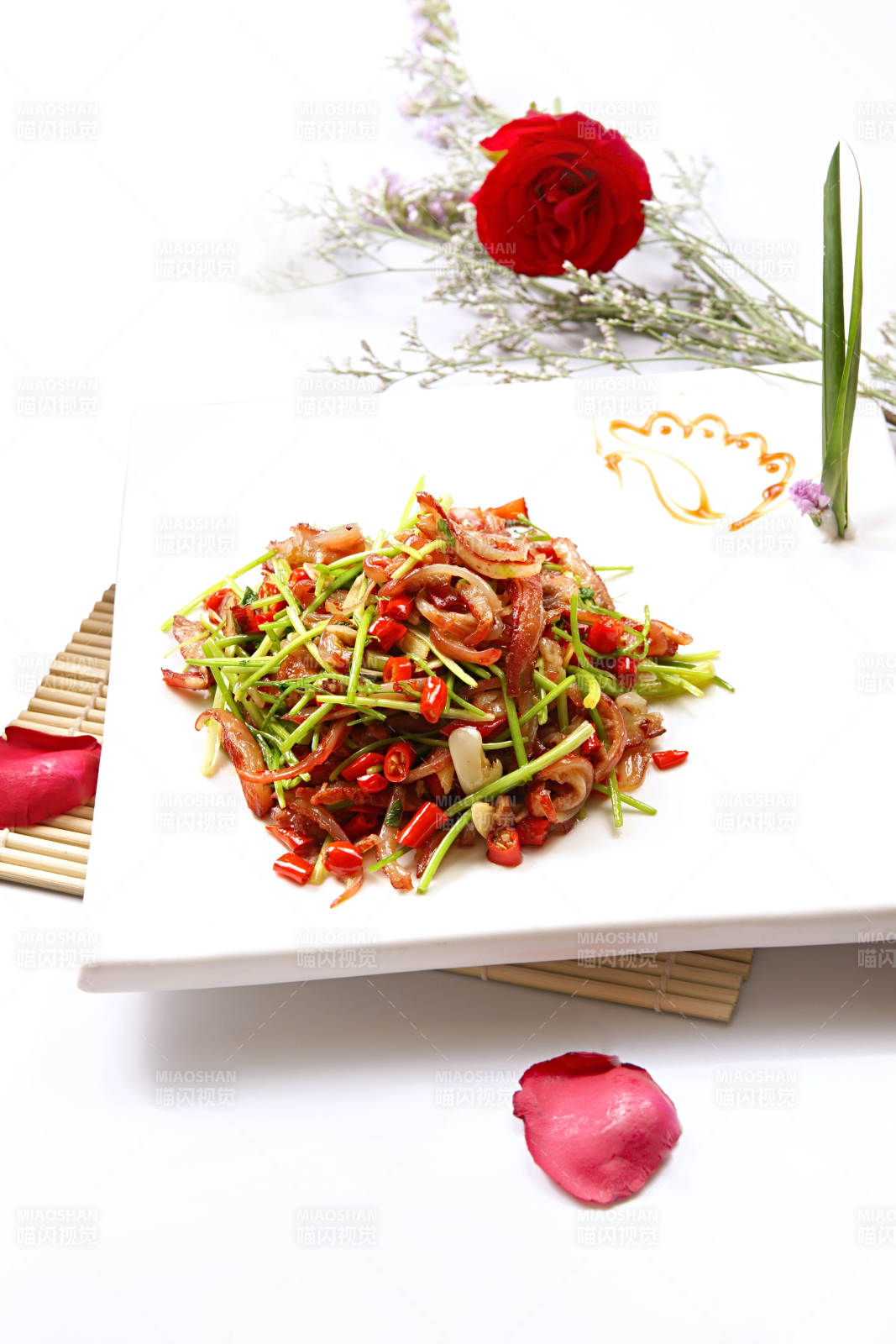 湘味小炒月牙骨