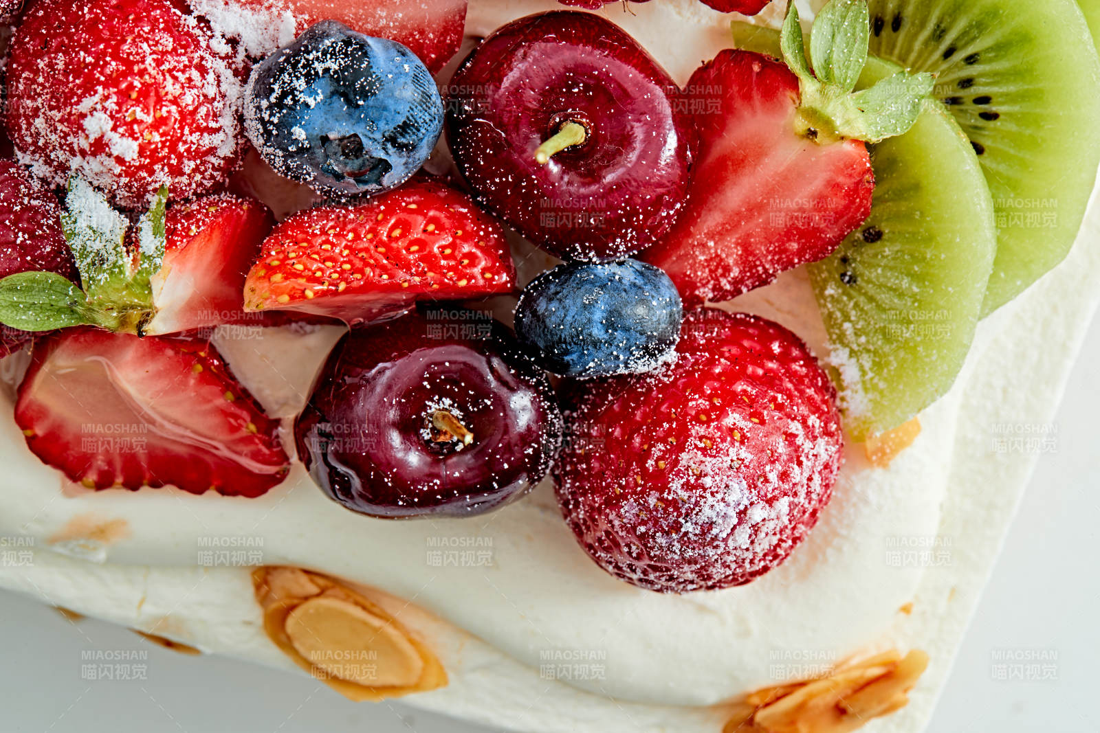 鮮果乳脂奶油芒果夾心奶酪蛋糕