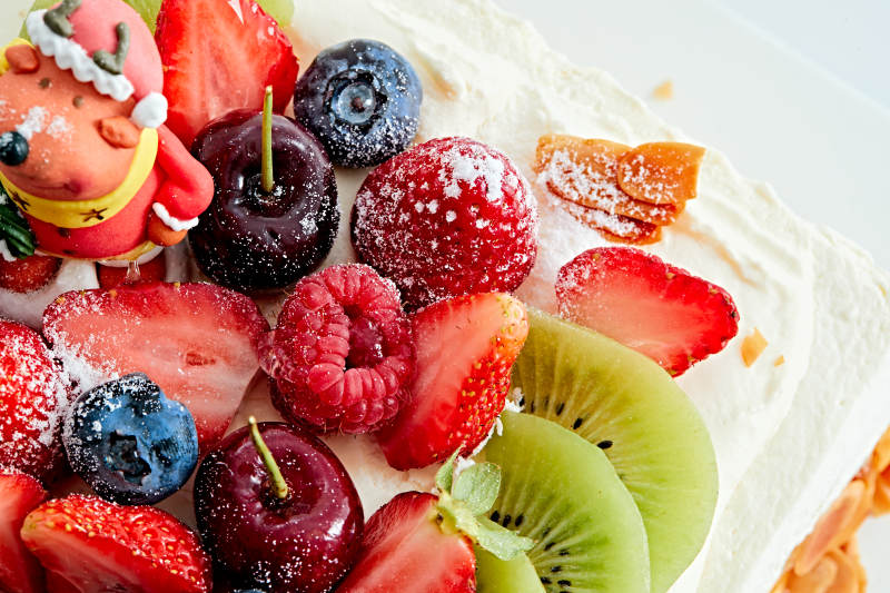 鮮果乳脂奶油芒果夾心奶酪蛋糕