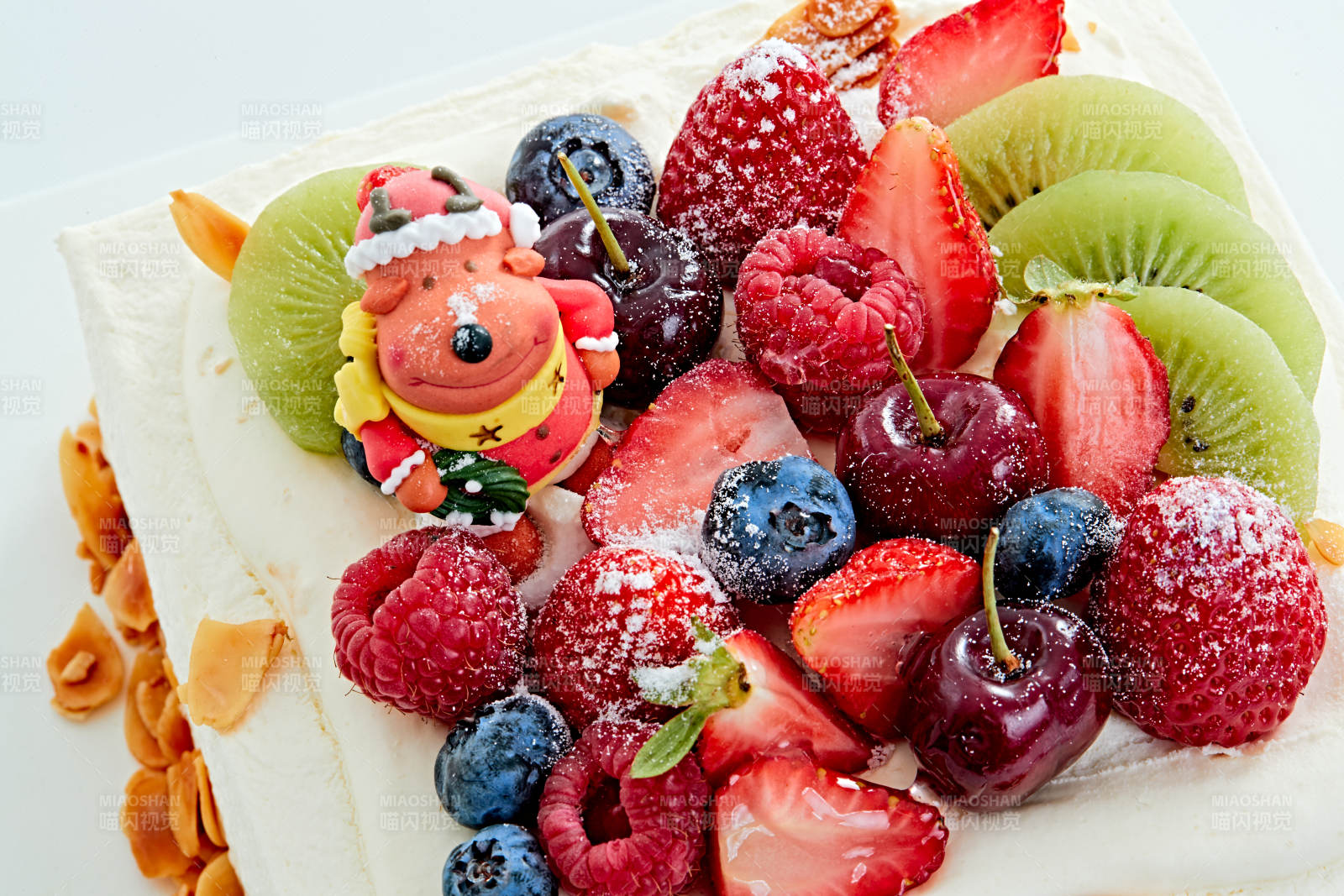 鮮果乳脂奶油芒果夾心奶酪蛋糕