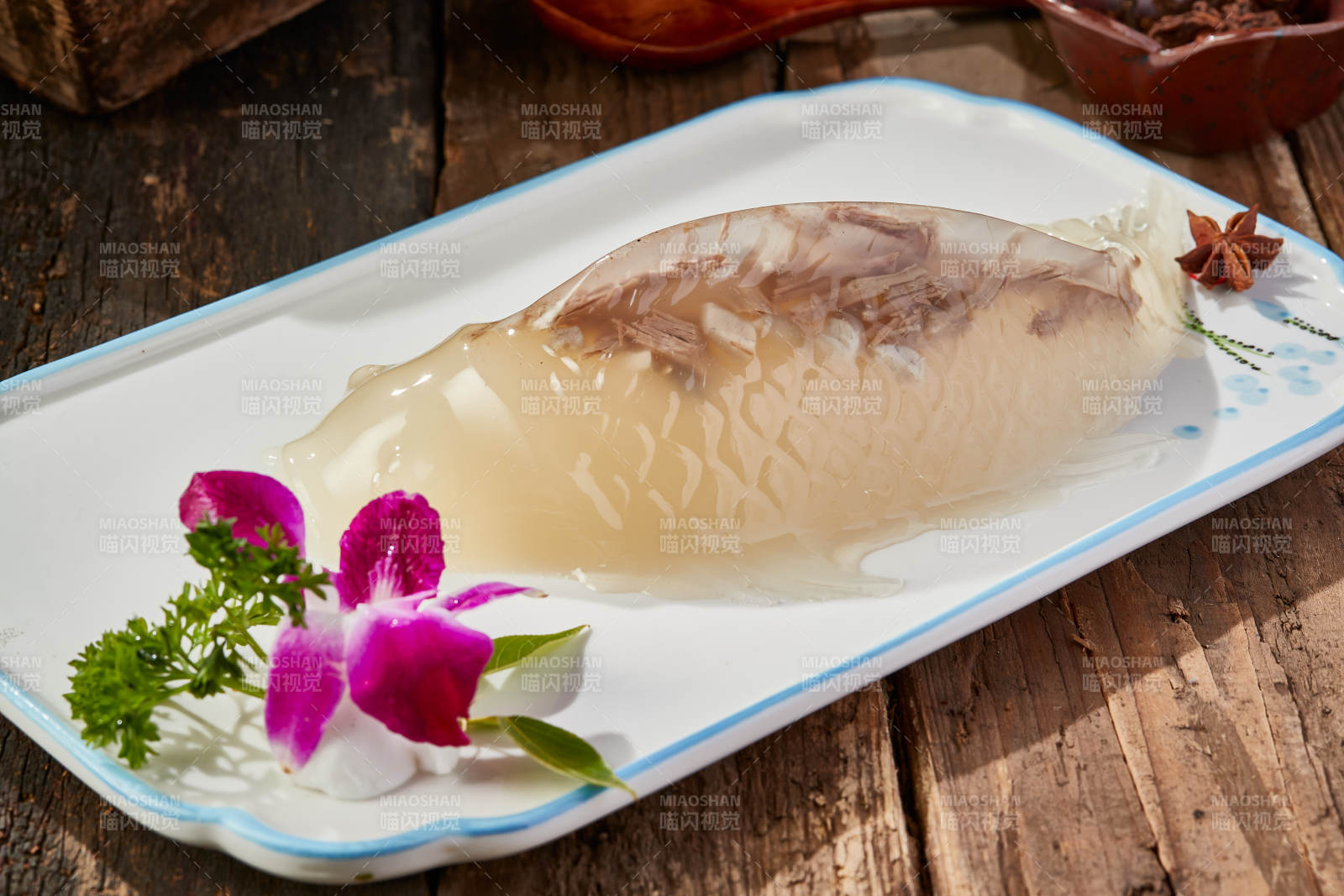 全鱼宴水晶鱼冻