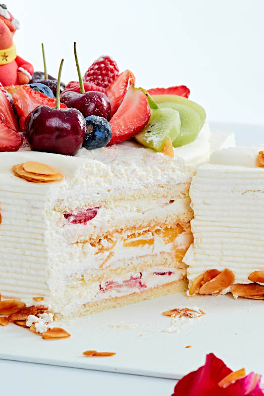 鮮果乳脂奶油芒果夾心奶酪蛋糕