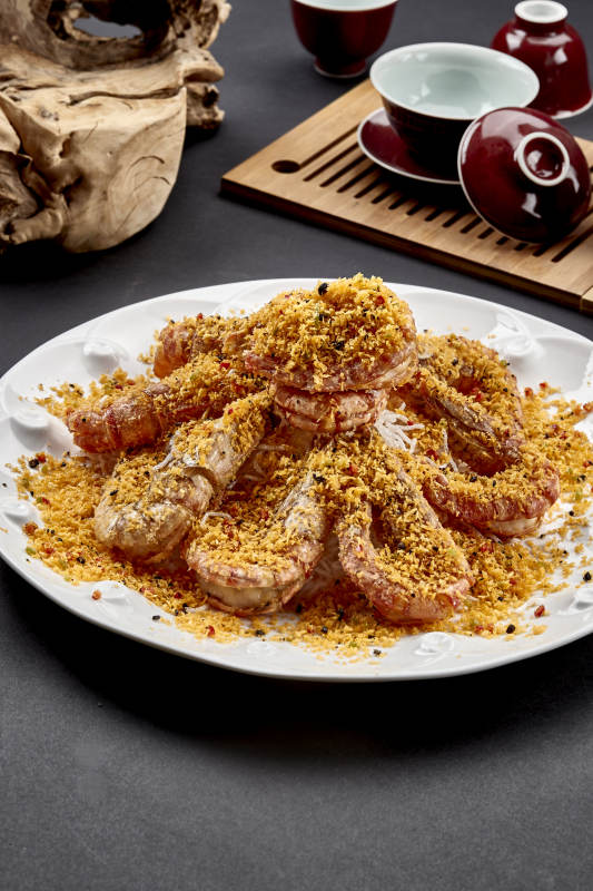 撒粉油炸开背深海大虾