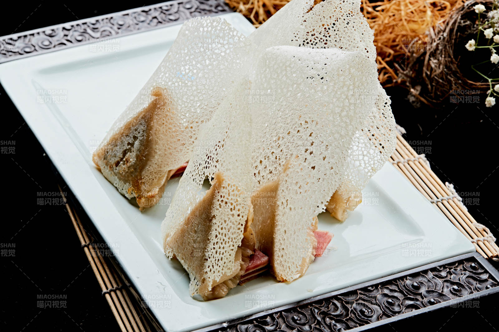 雪花渔网水煎包