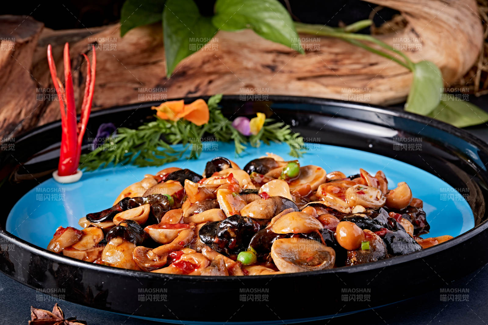 香辣小炒山珍菌