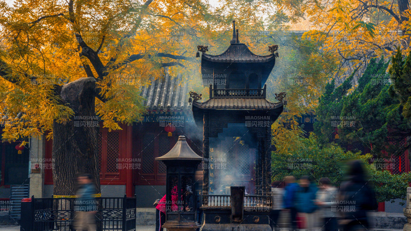 白云观秋日香炉生紫烟