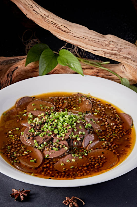 蔥香椒麻煮鴨血