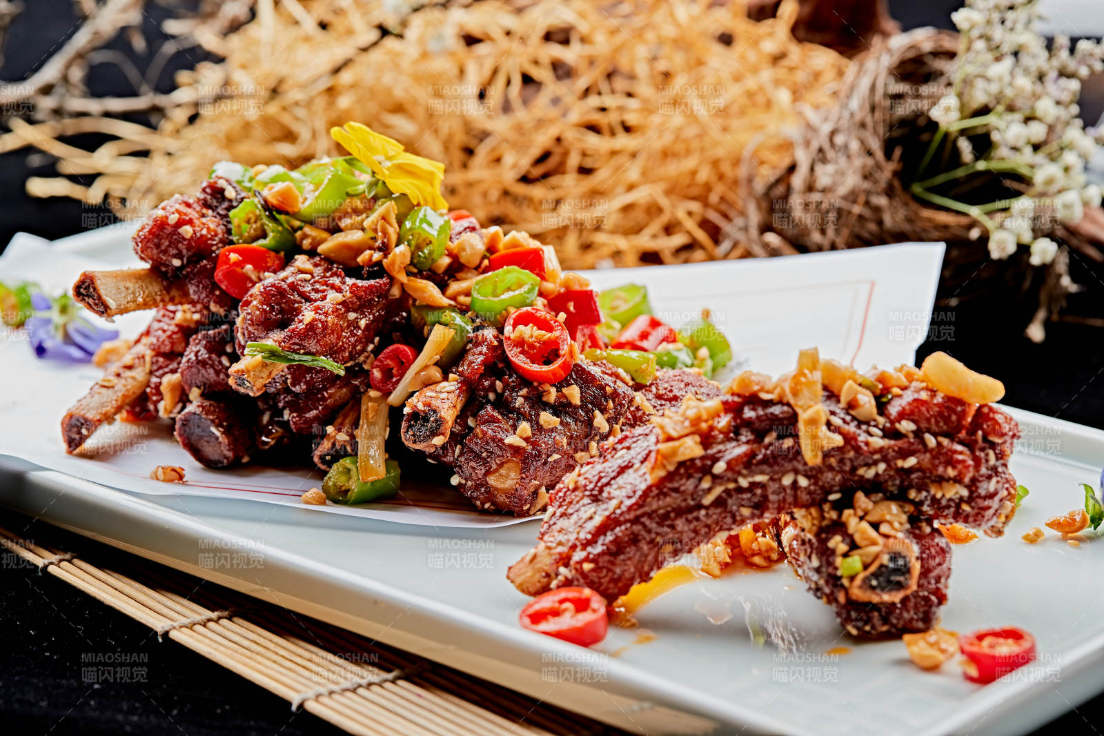 香辣油炸豬肋骨