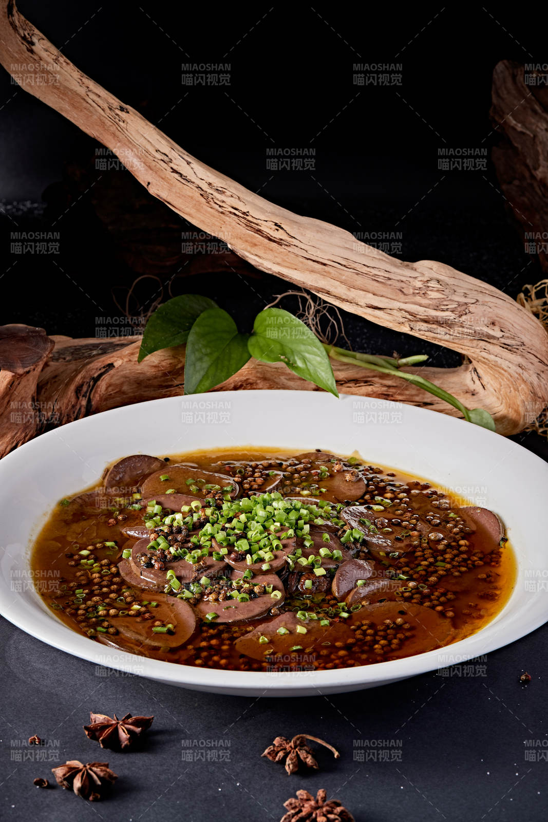 蔥香椒麻煮鴨血