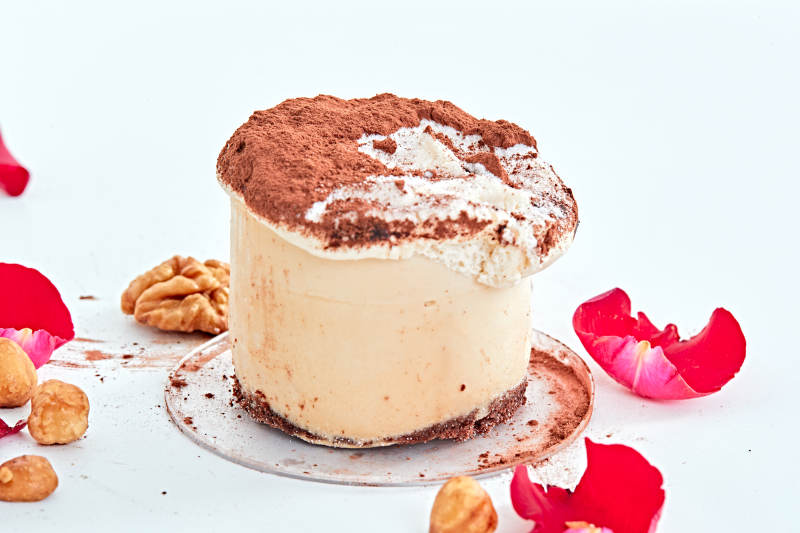 制作精美的法式小甜品蛋糕