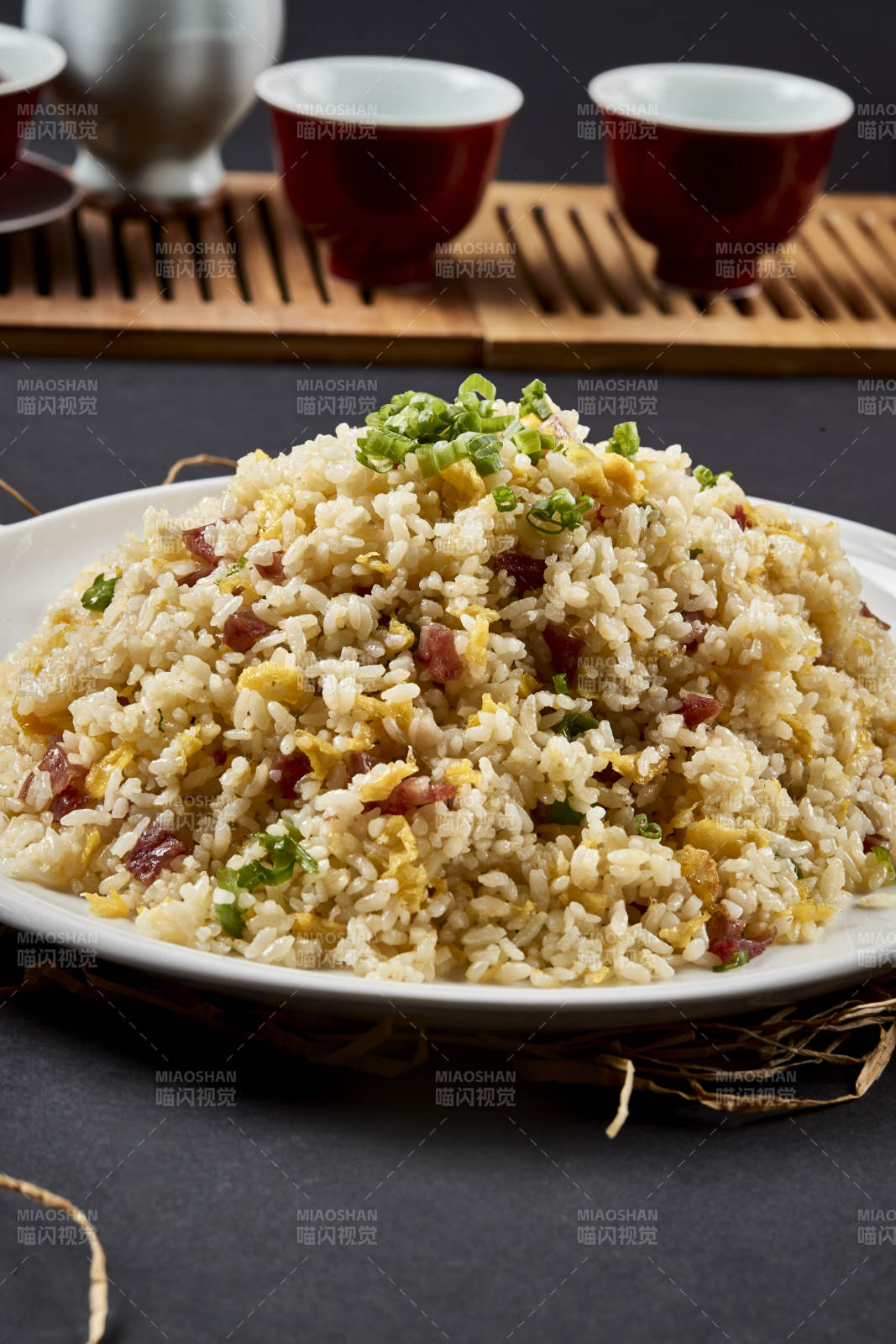 傳統主食廣式臘味黃金蛋炒飯