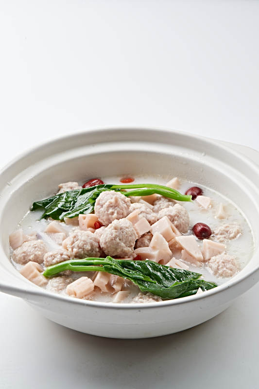 砂锅莲藕丸子煲