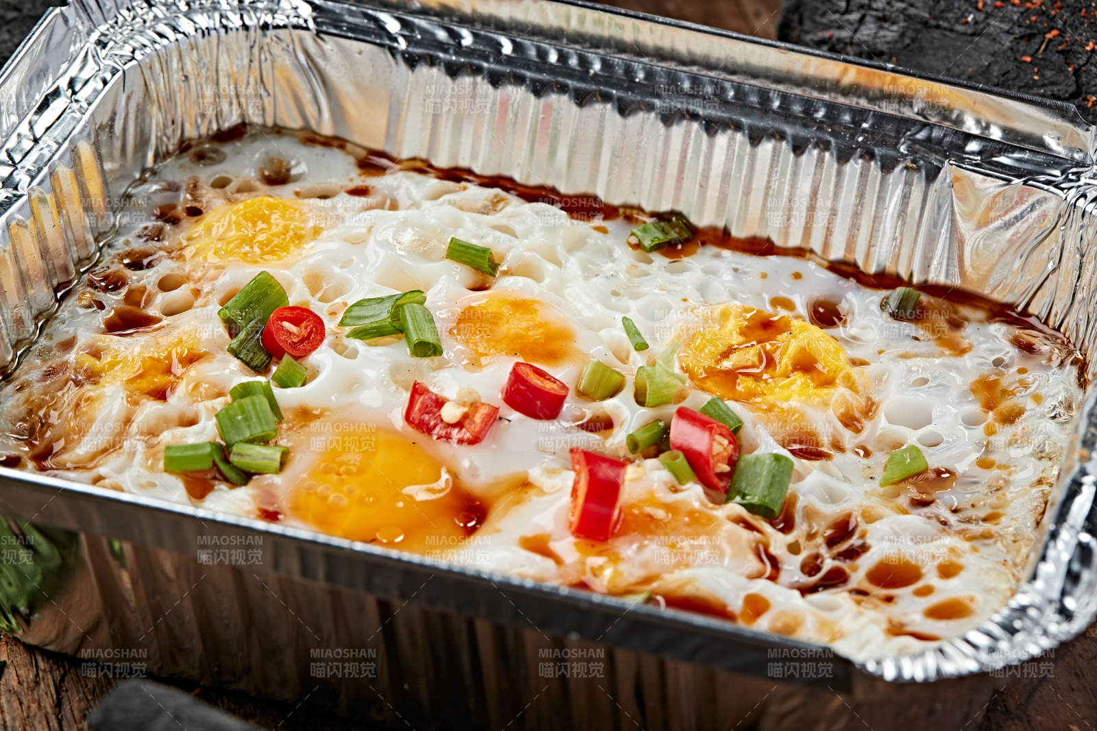 炭烤锡纸酱油鸡蛋