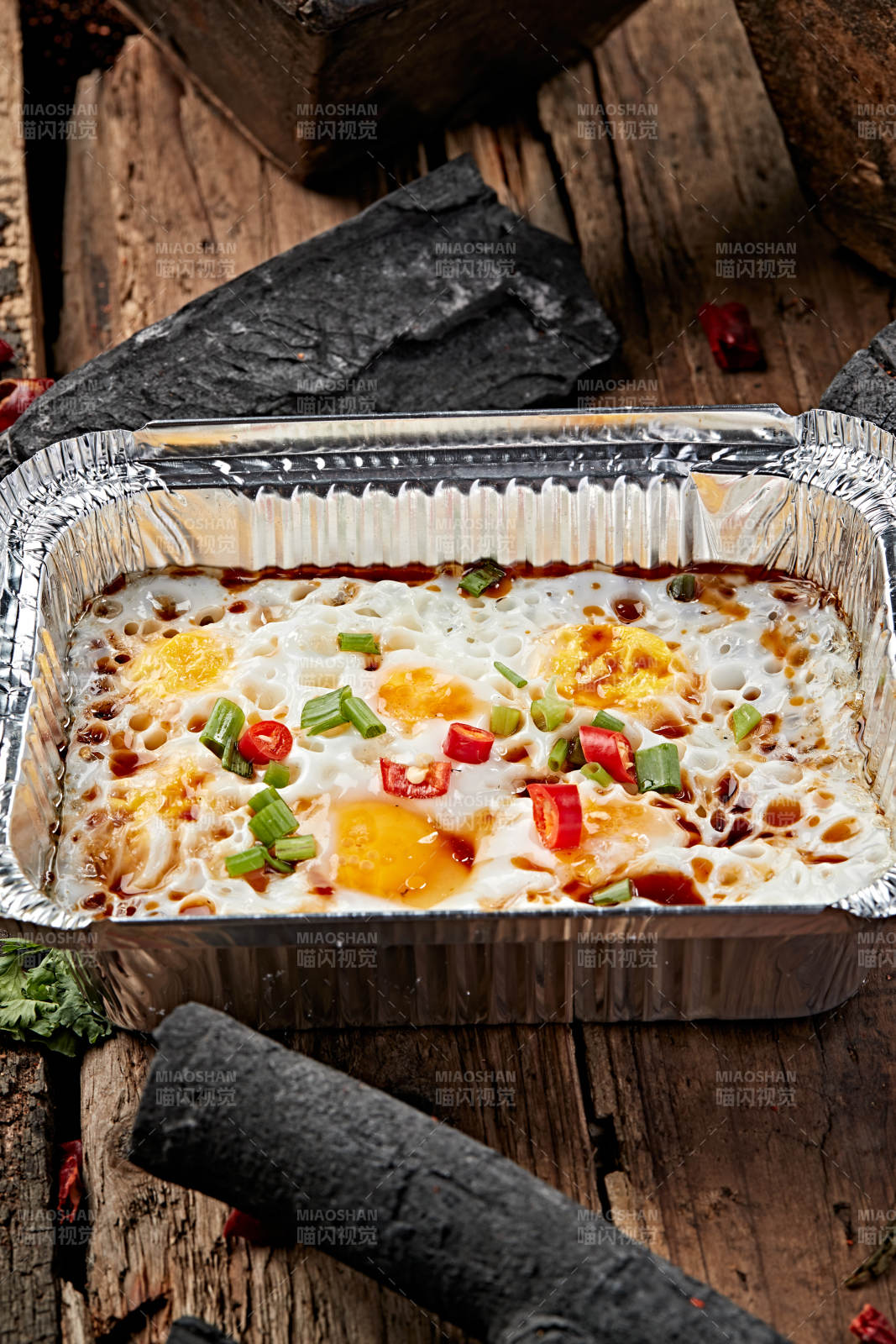 炭烤锡纸酱油鸡蛋