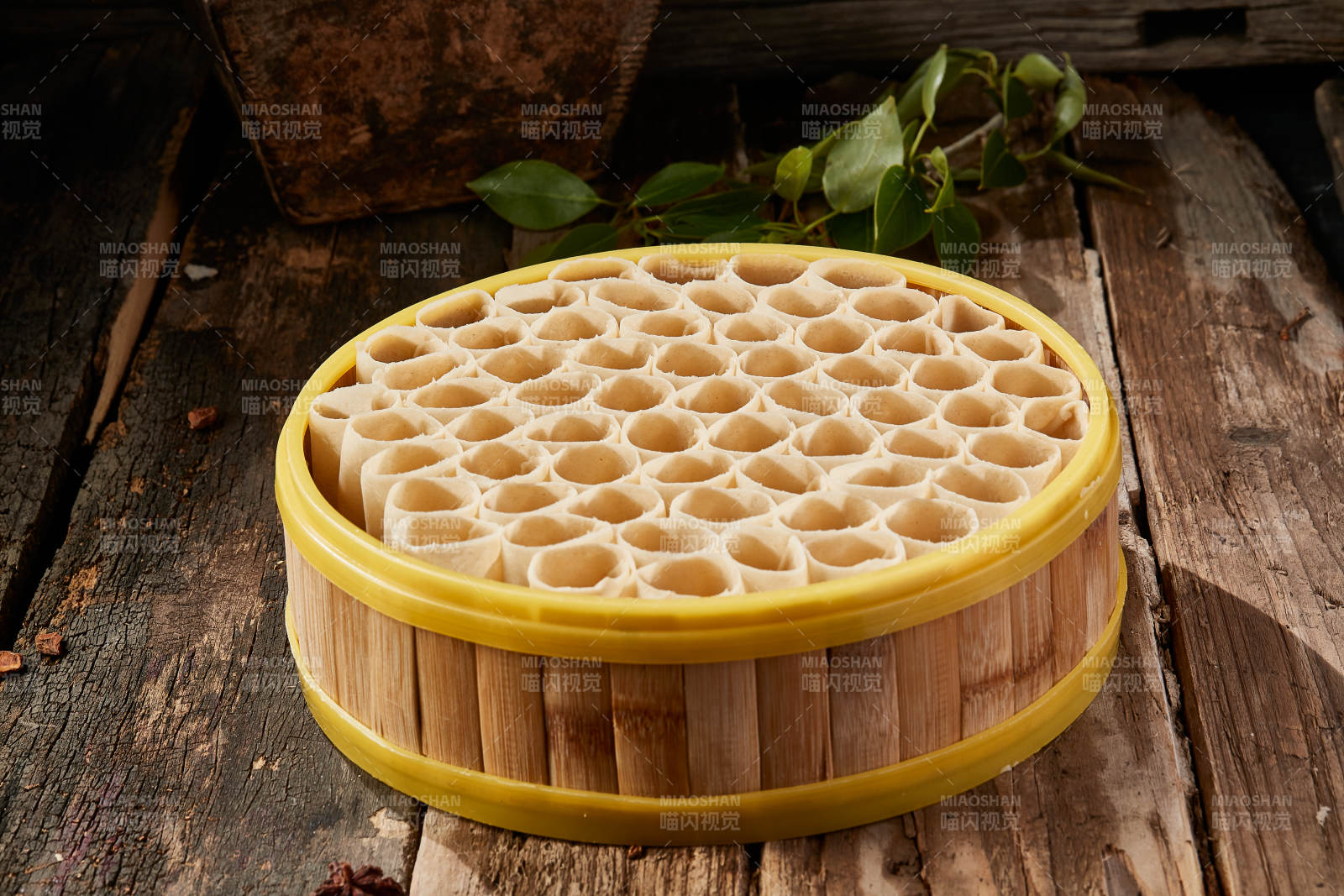 张家口坝上特色美食蒸莜面-摄影图