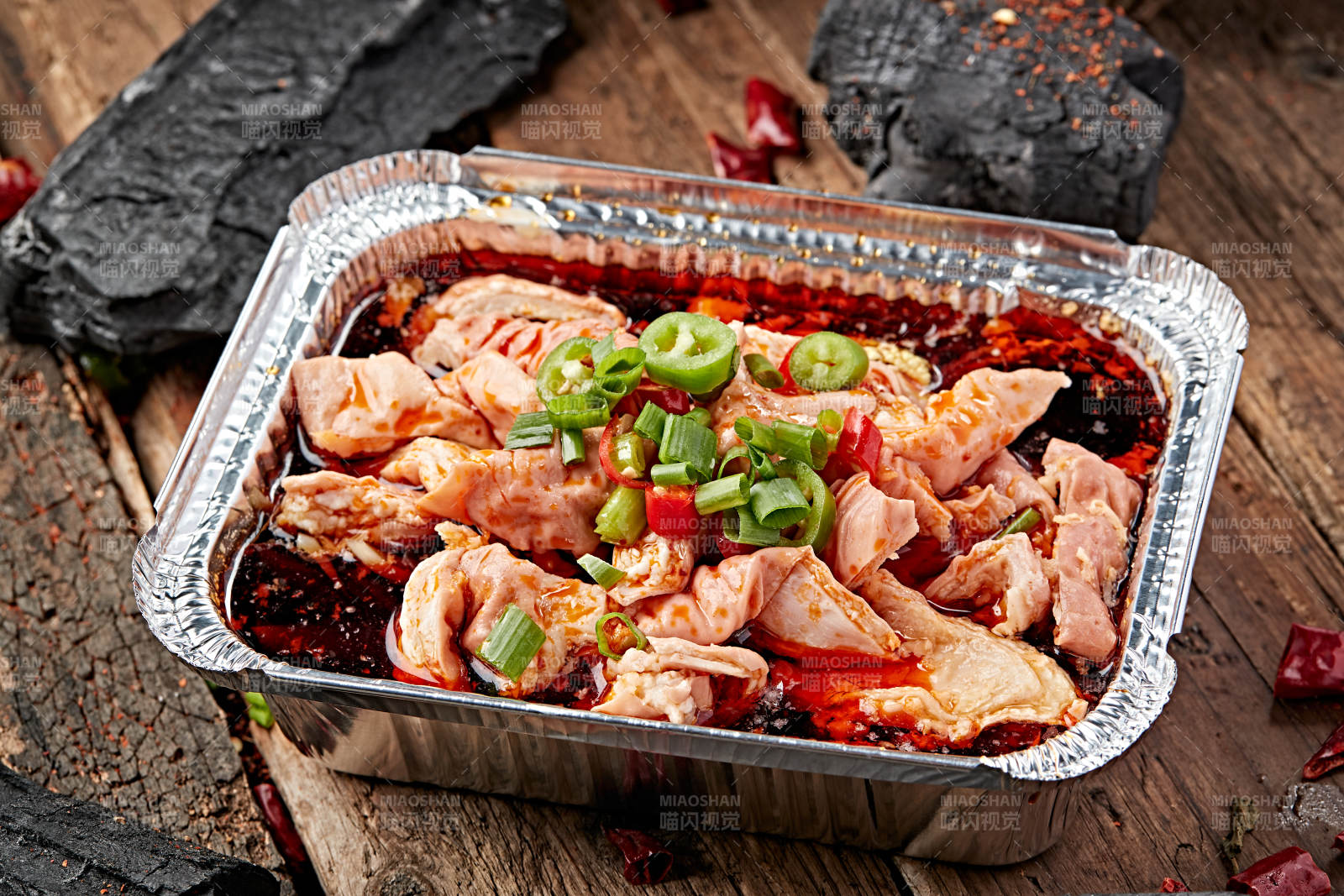 炭烤锡纸香辣红油肥肠