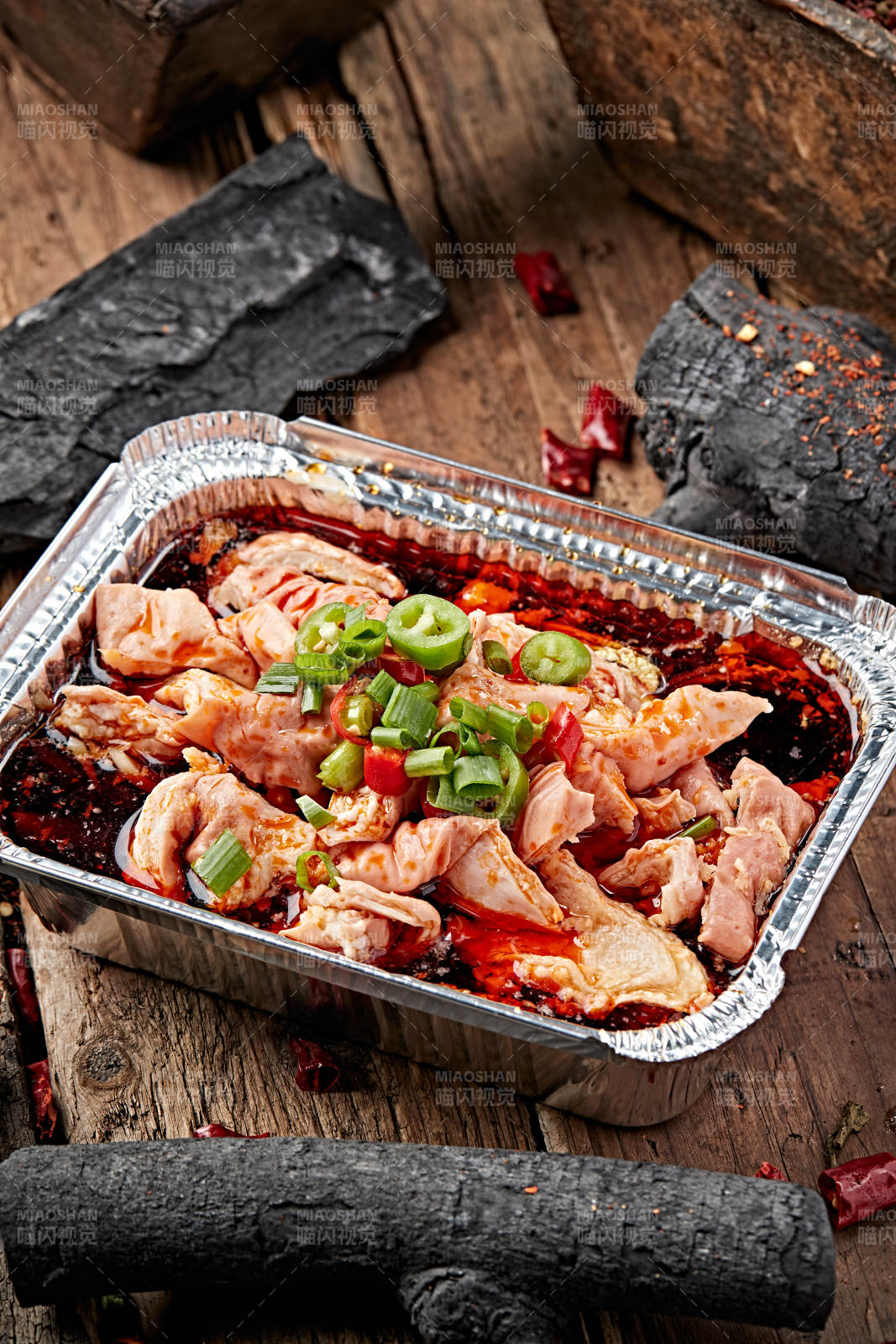 炭烤锡纸香辣红油肥肠