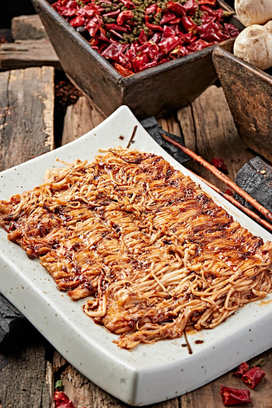 炭烤刷酱金针菇