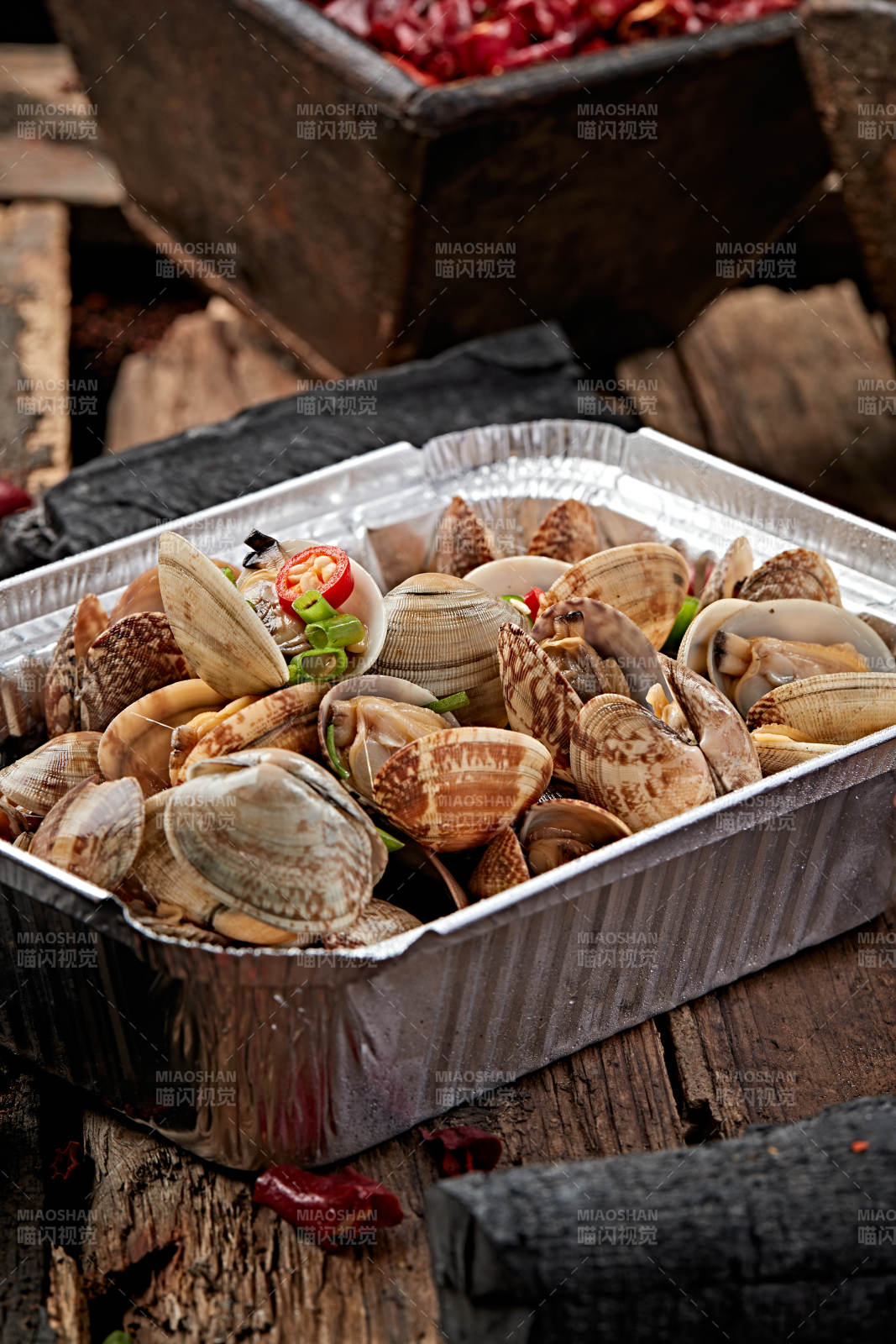 炭烤锡纸酱油花蛤