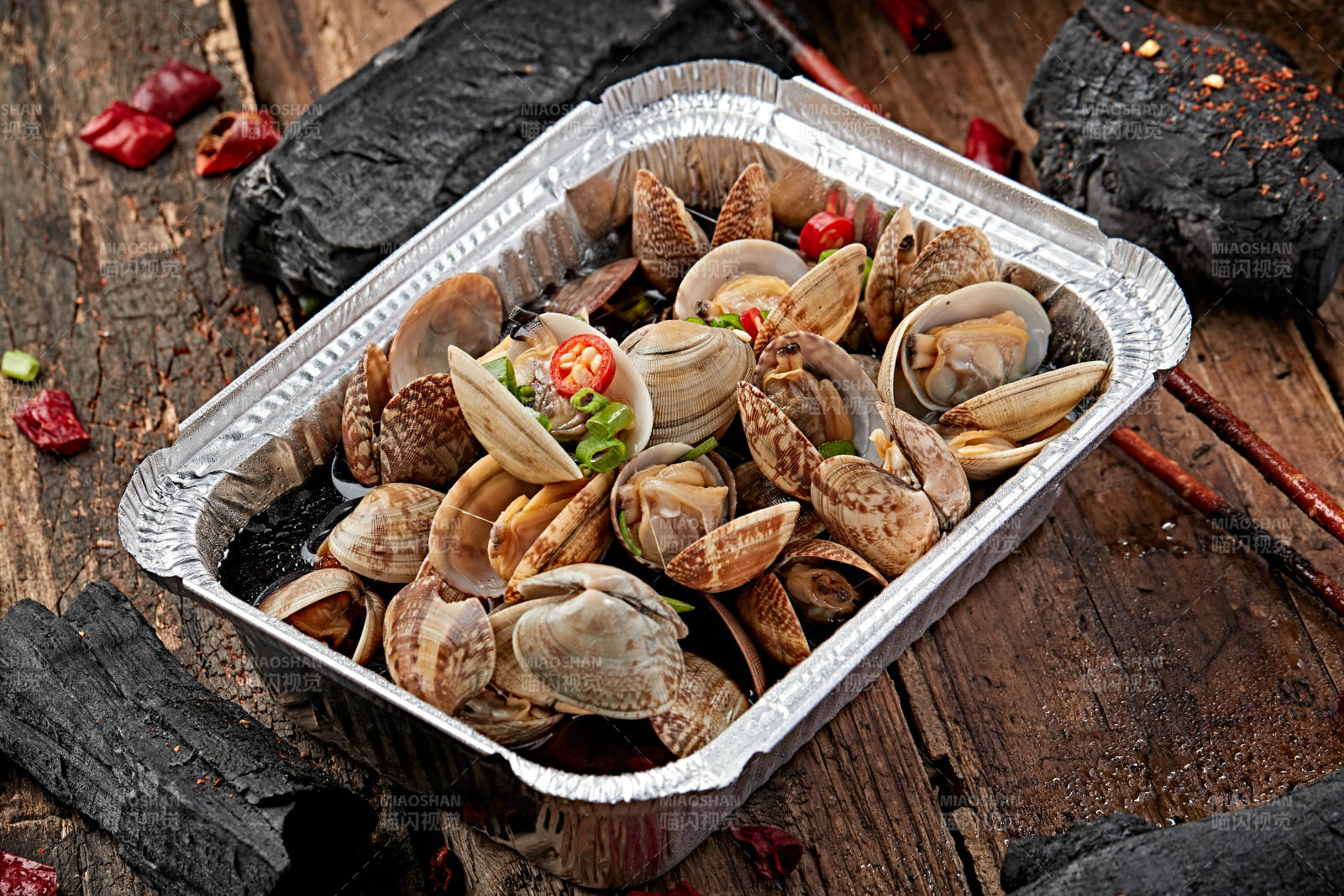 炭烤锡纸酱油花蛤