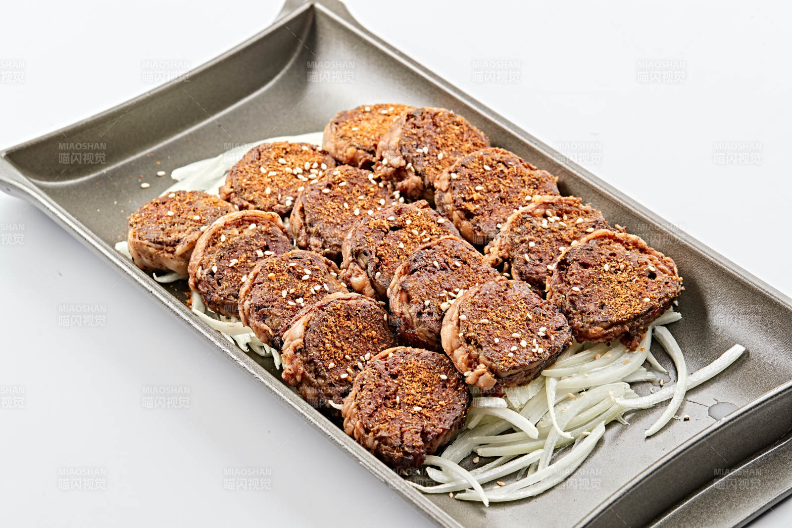 香辣美味的鐵板炭烤草原羊肝