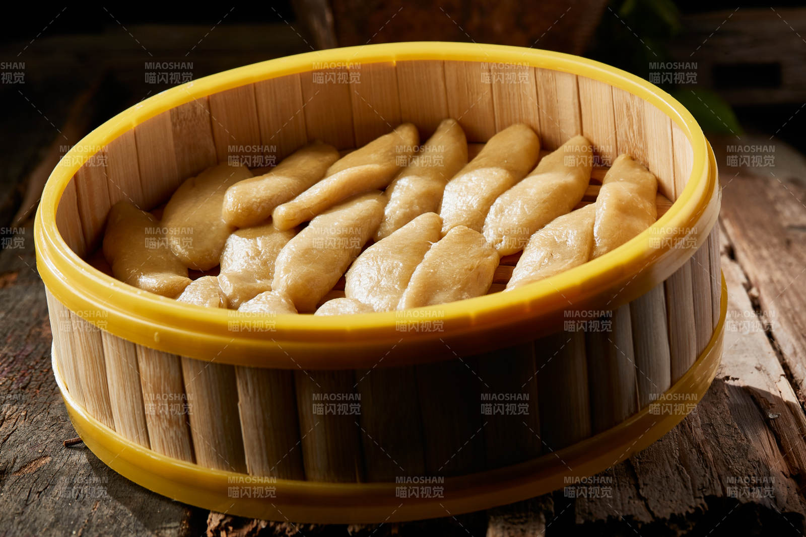 張家口壩上特色美食蒸莜面