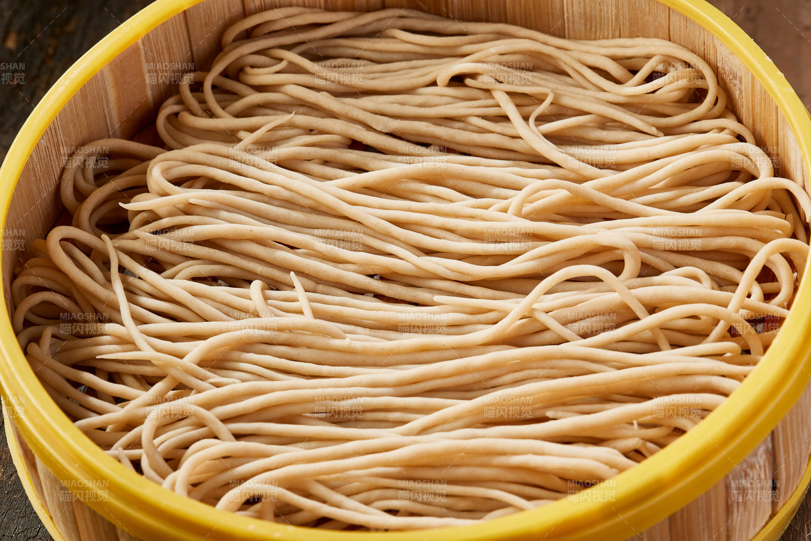 張家口壩上特色美食蒸莜面