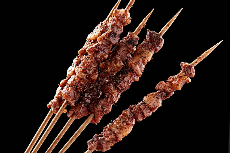 炭烤美味羊肉串