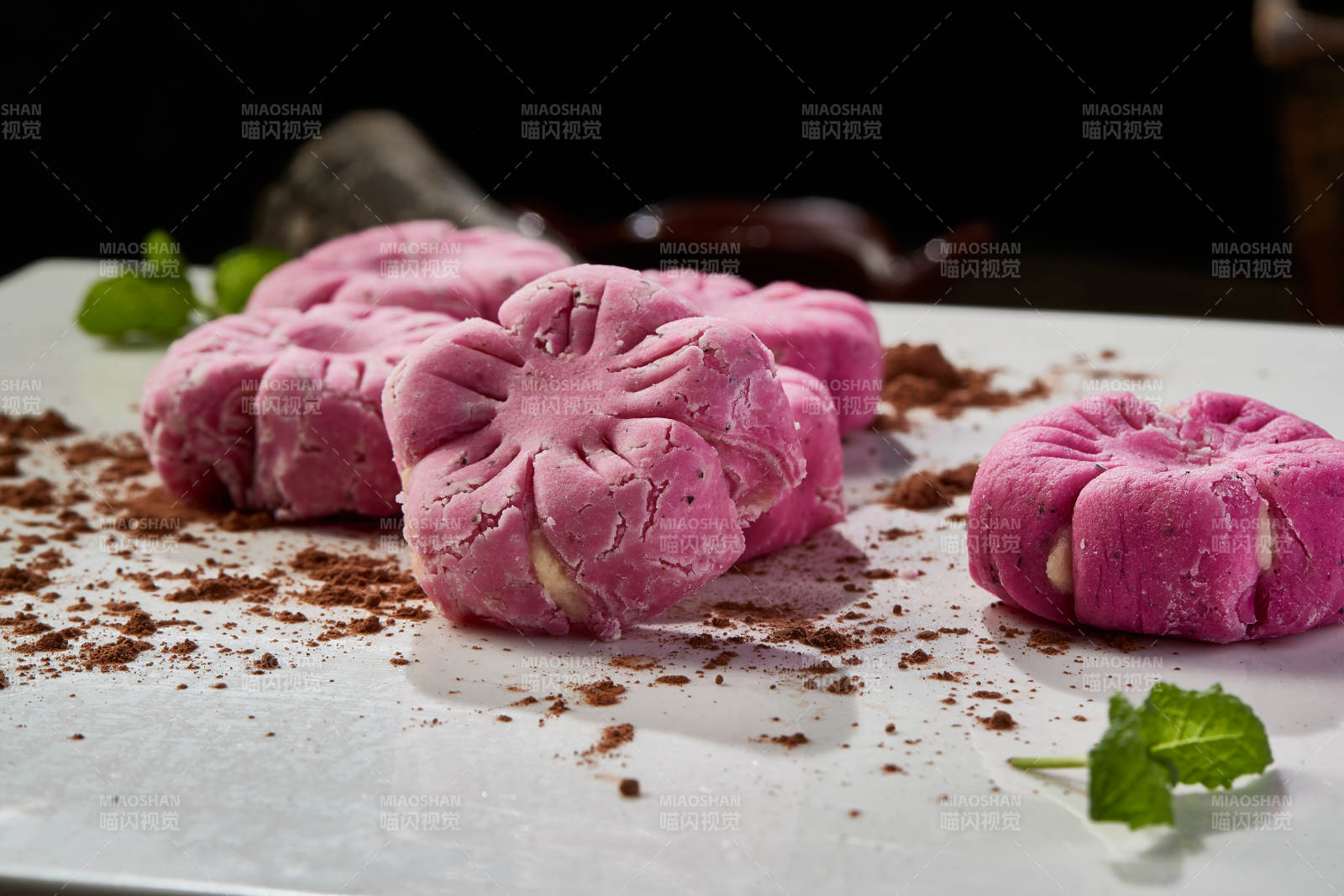 自制樱花形状的美味榴莲酥