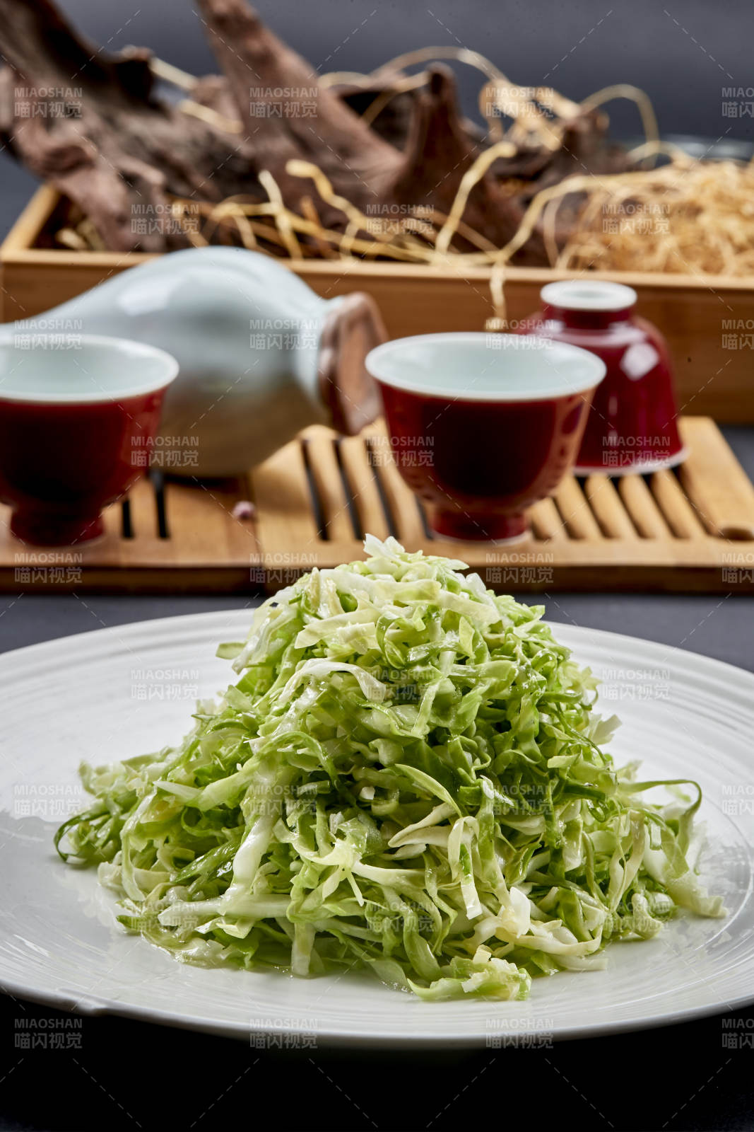 爽口白菜丝高汤凉拌