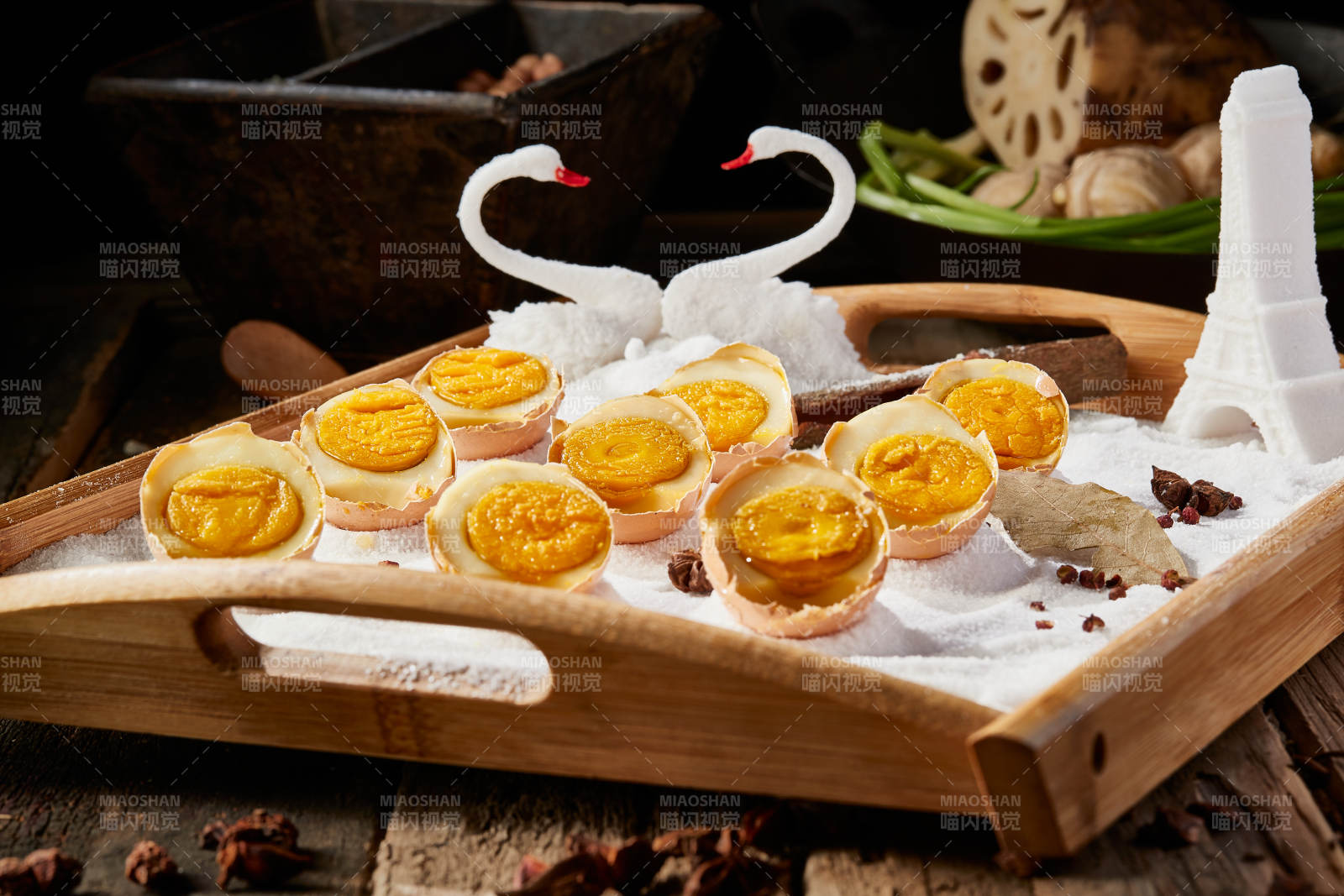 分切爆腌海鴨蛋