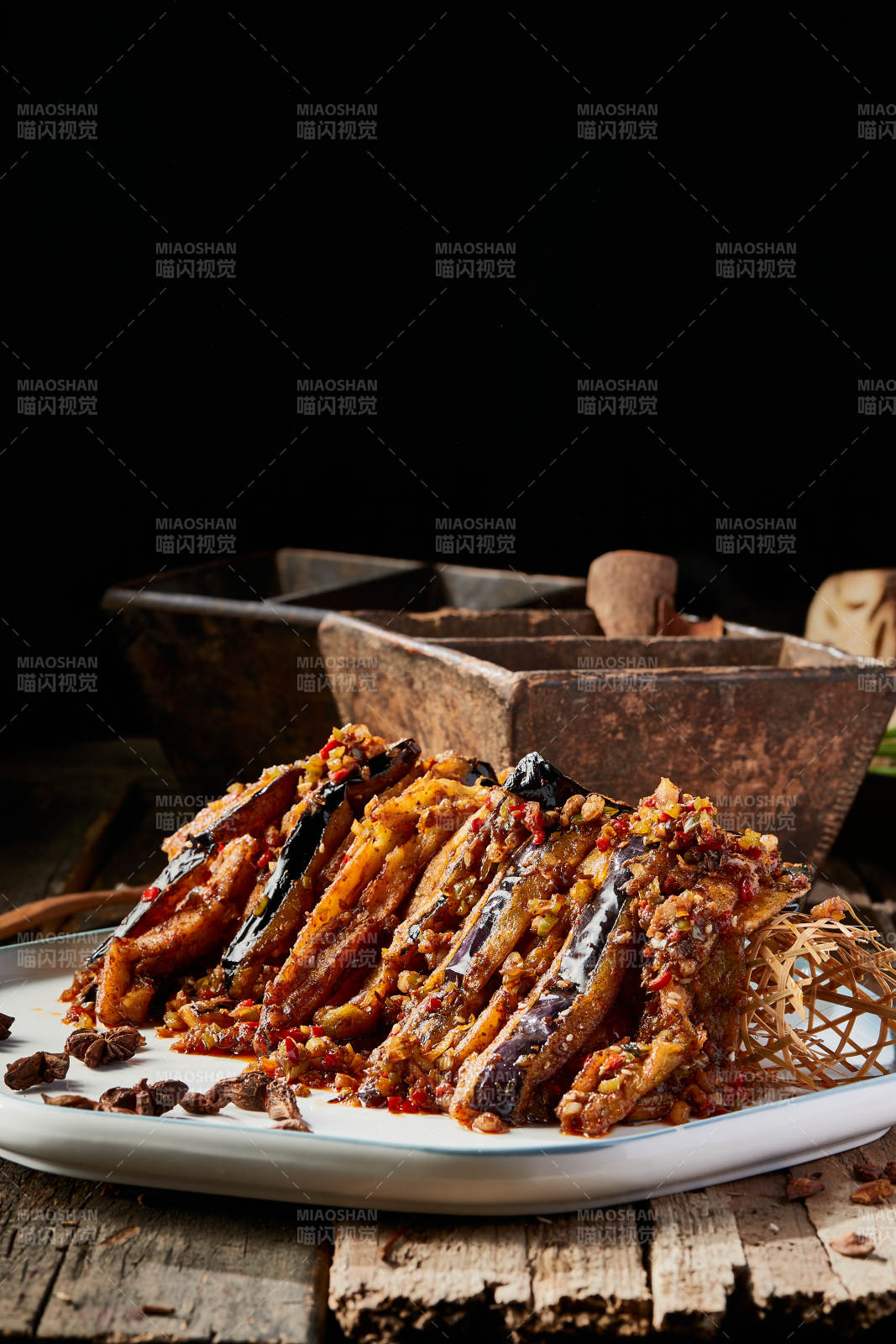 肉沫竹篓酱茄子