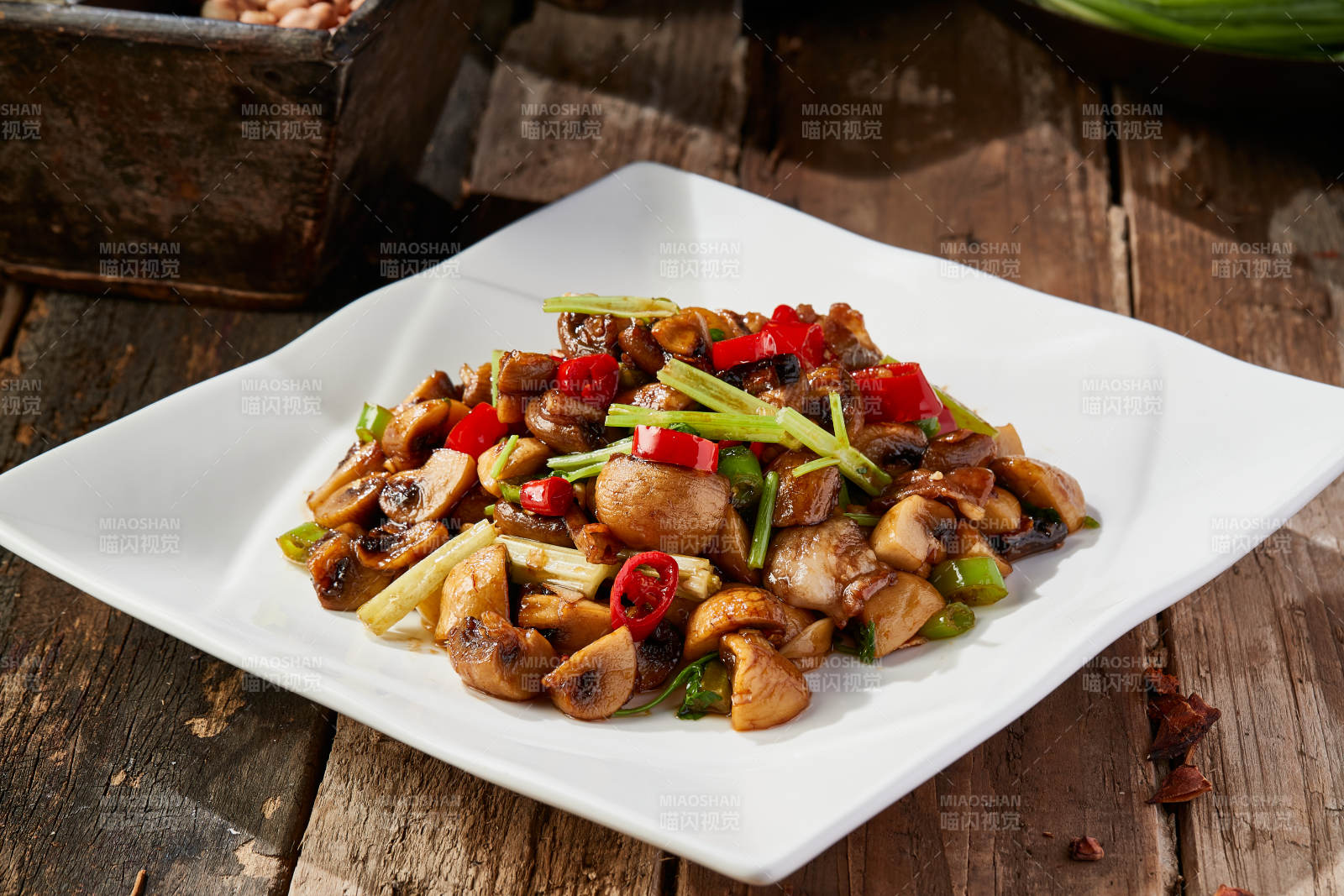 湘味小炒白口蘑