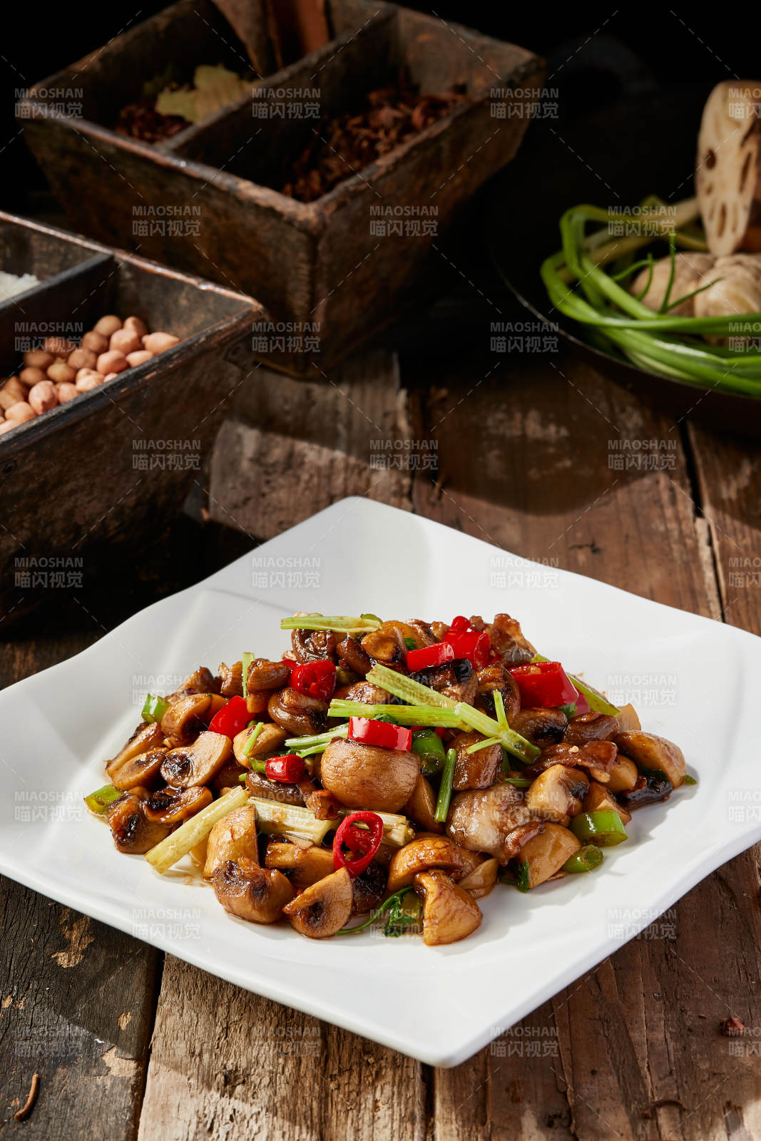 湘味小炒白口蘑