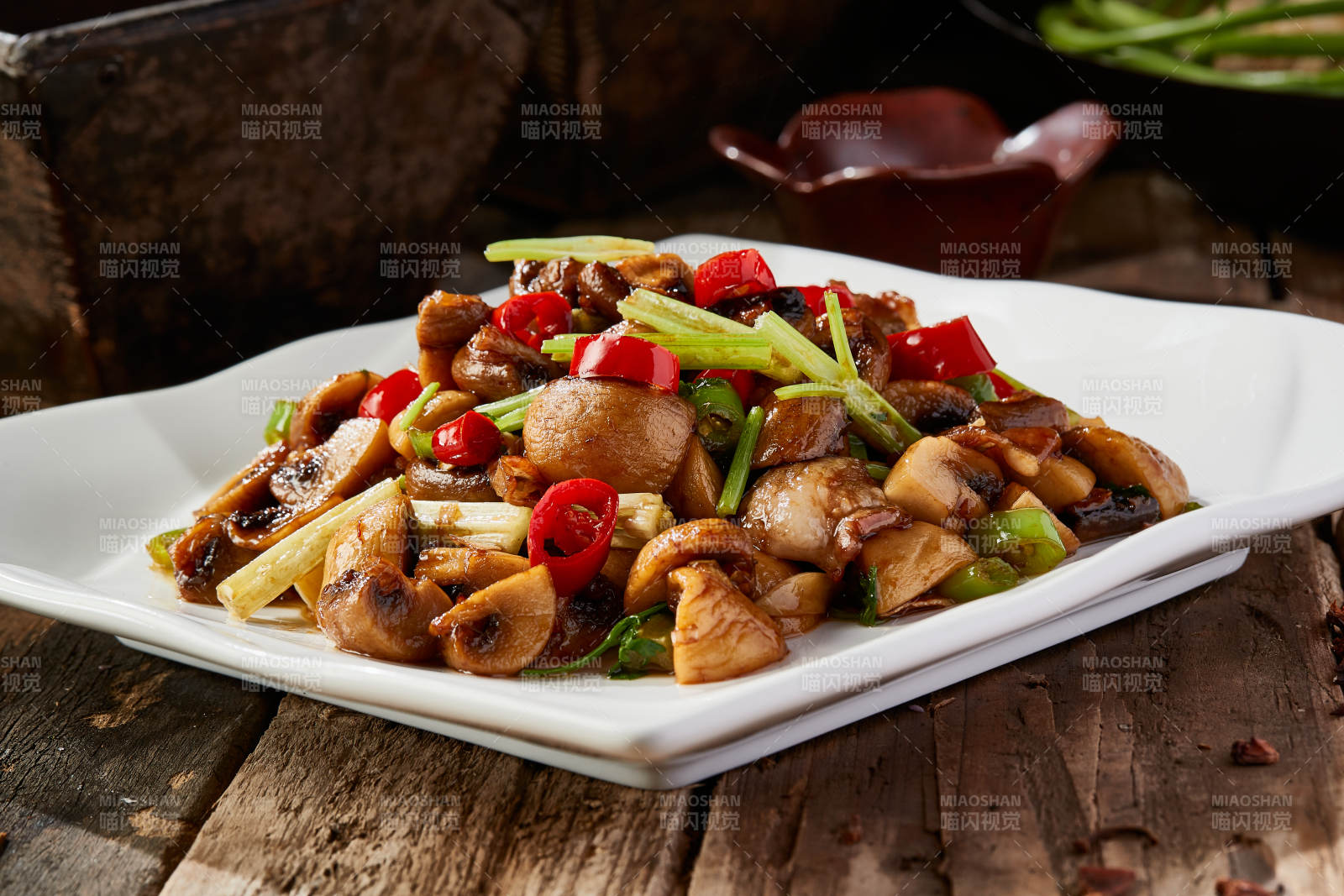 湘味小炒白口蘑