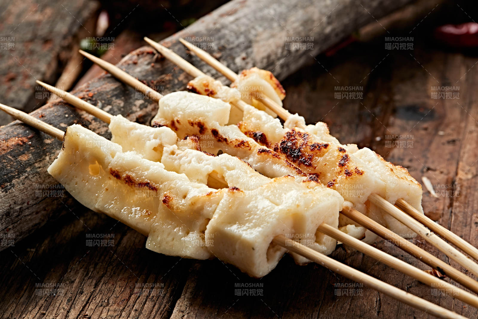 炭烤蒙族鮮奶豆腐