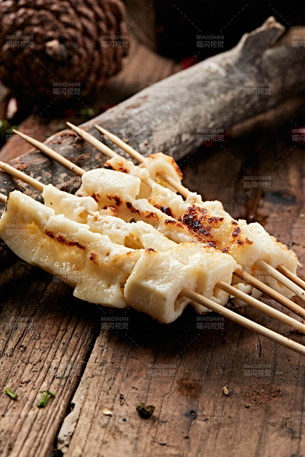 炭烤蒙族鮮奶豆腐