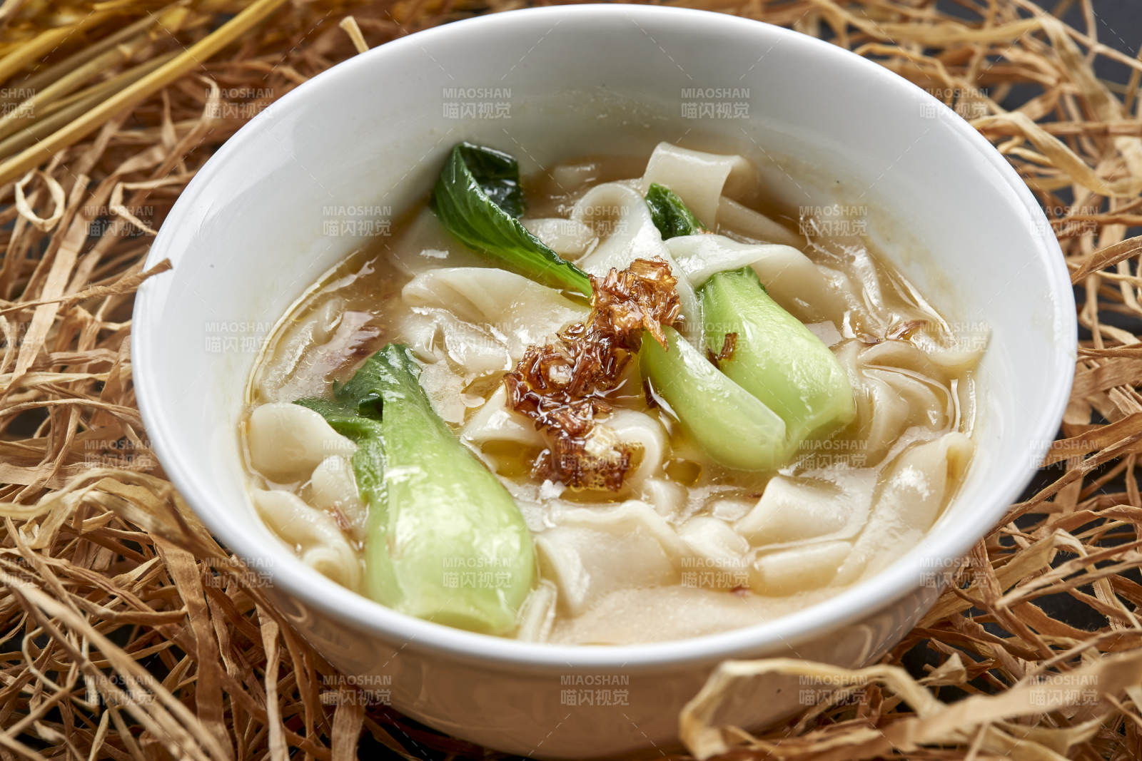 老陜面食蔥油渣油菜素湯扯面