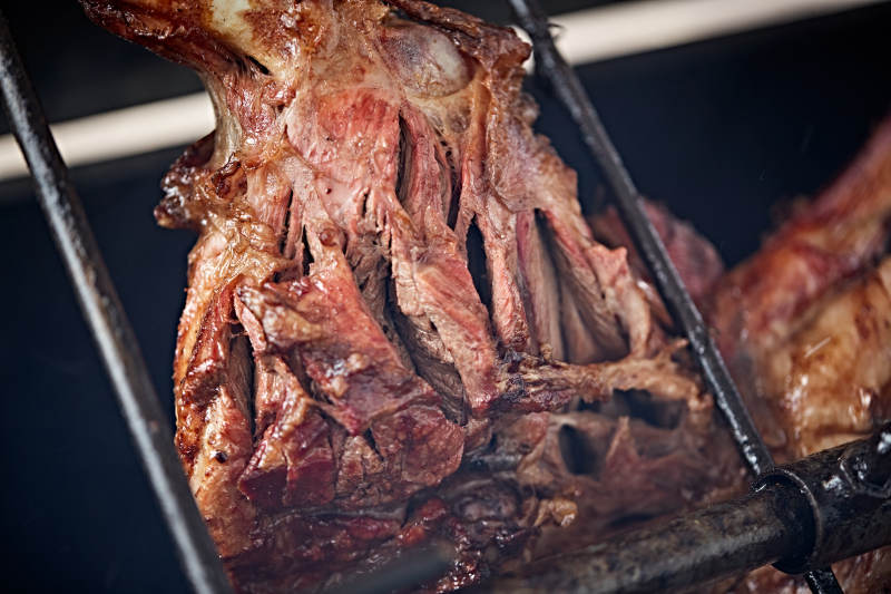 傳統蒙餐烤全羊