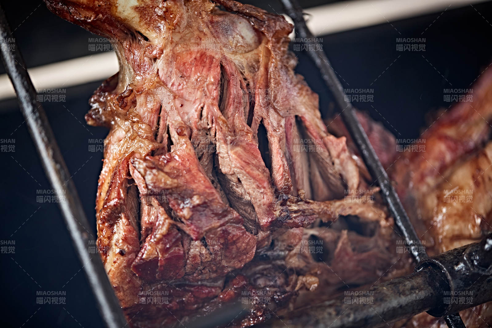 傳統蒙餐烤全羊