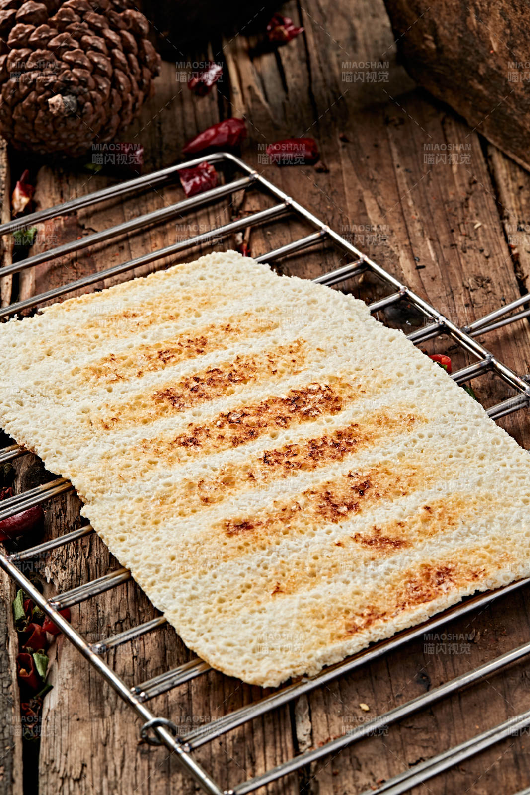 蒙族傳統炭烤奶皮子