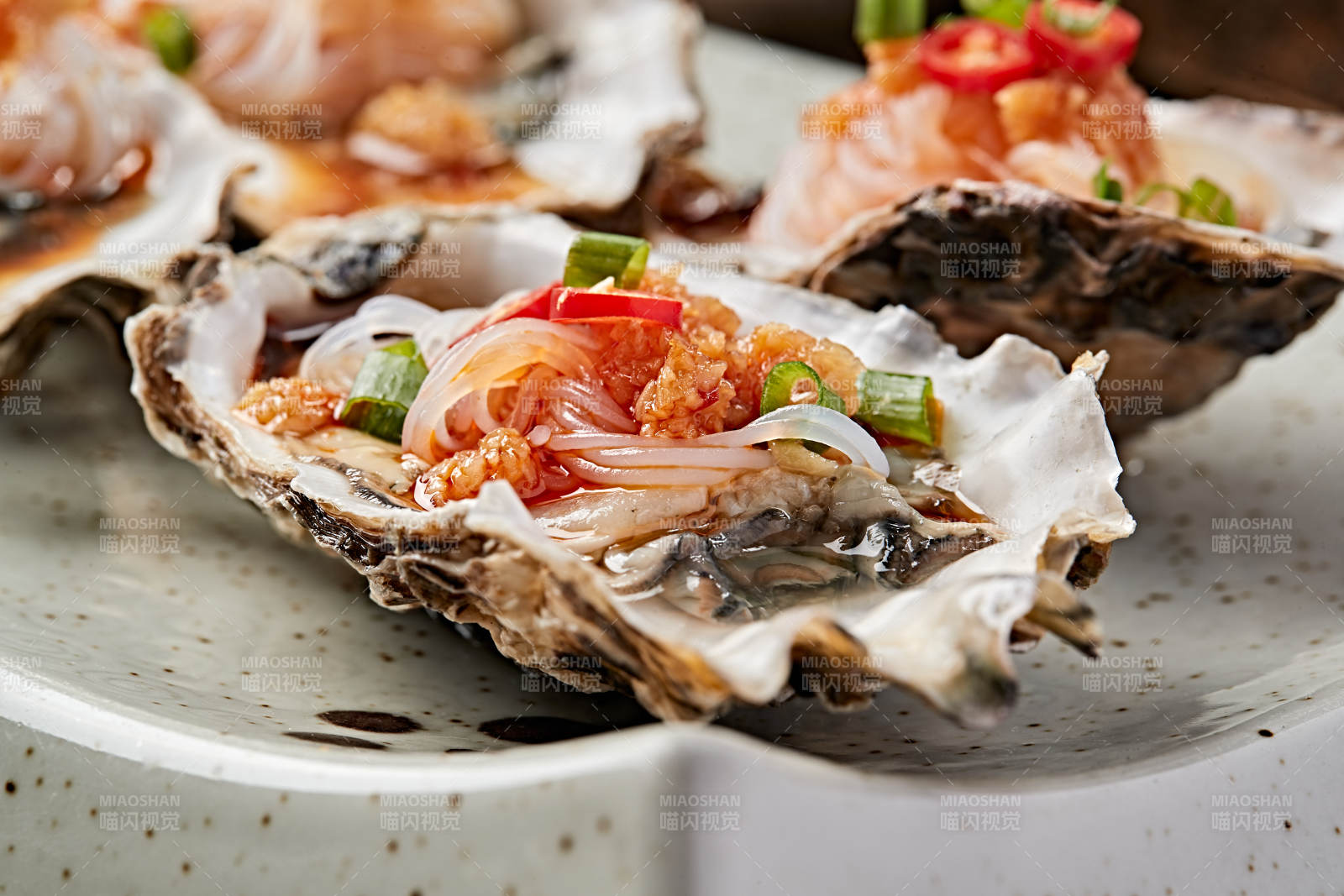 炭烤蒜蓉粉絲生蠔