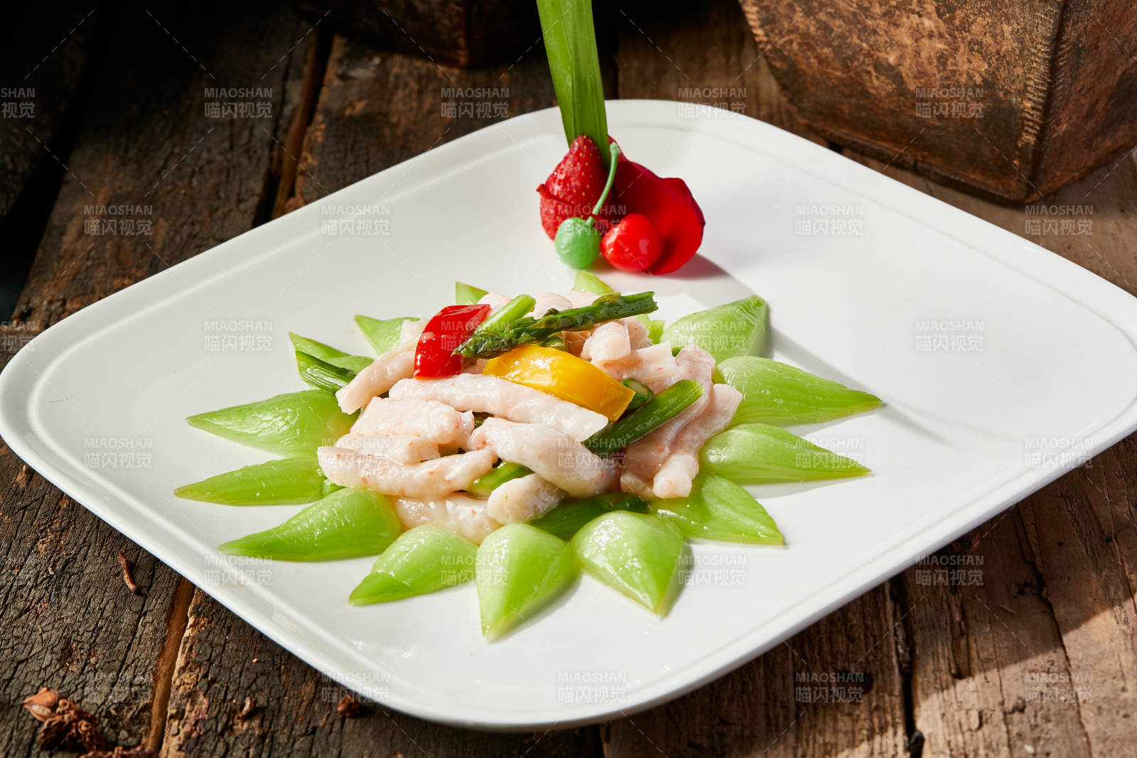 青萵筍小炒鮮蝦柳