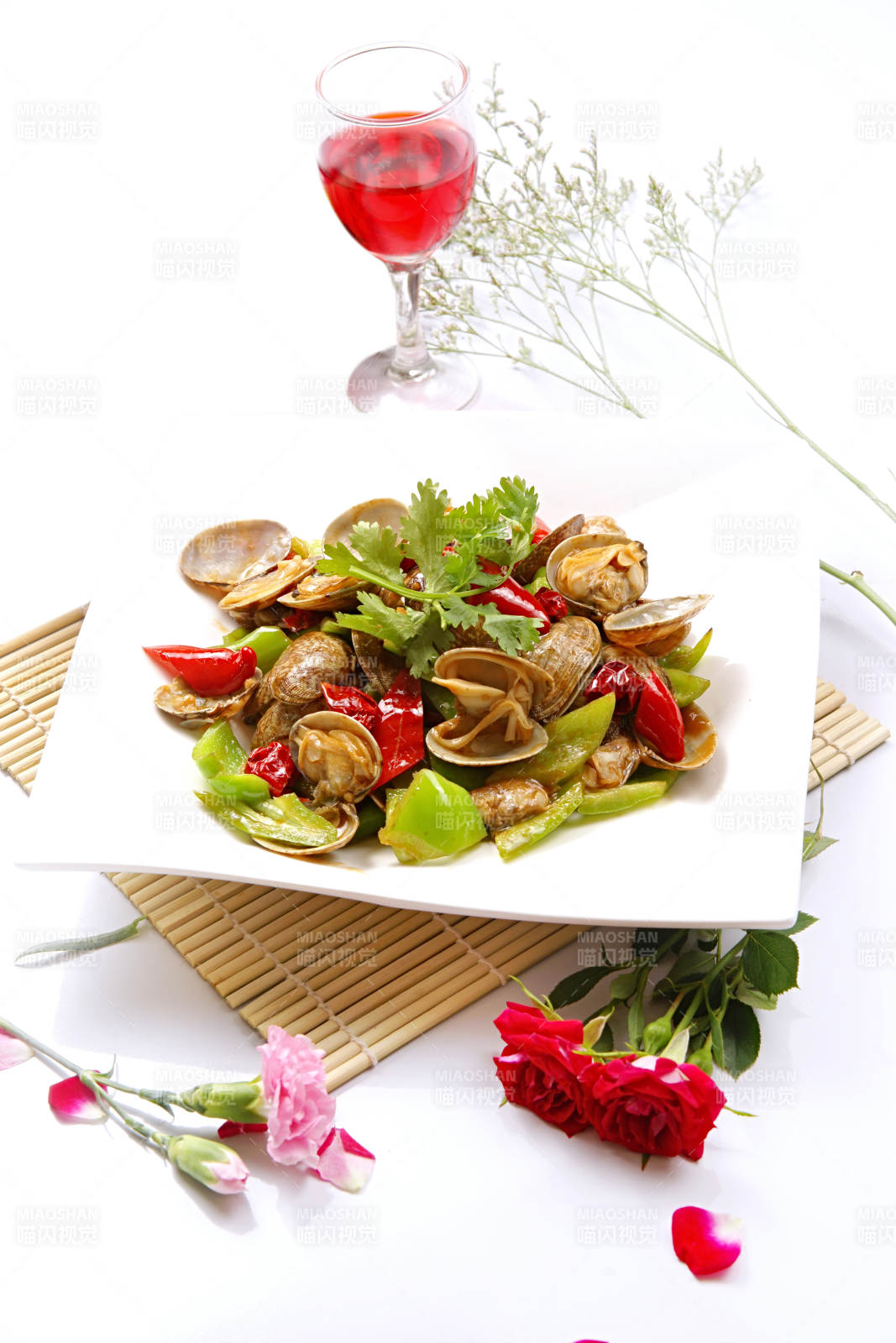 青紅辣椒炒花蛤