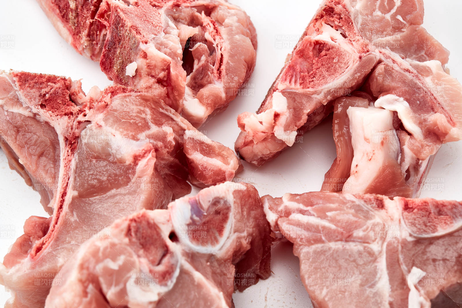 檢疫合格的屠宰生鮮豬肉